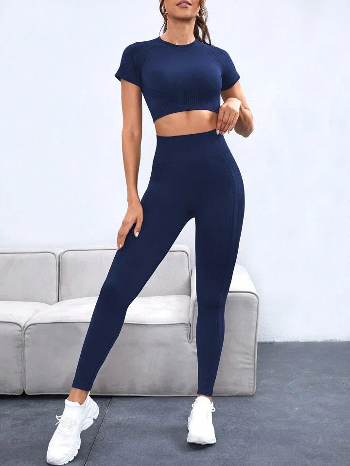 Women's Seamless High Elasticity Sport Short Sleeve Top And Pants Set